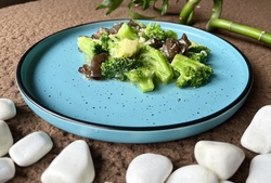 Brocoli cu usturoi